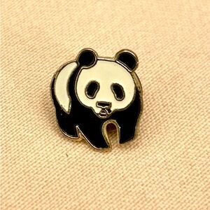 Vintage WWF adorable enamel pin